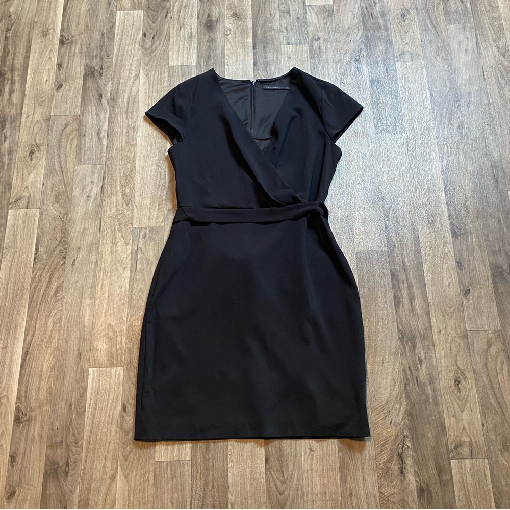 White House Black Market Women’s Black Belted Sheath Dress Size 6